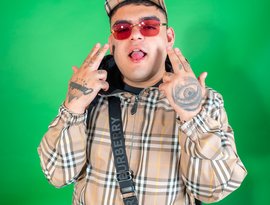 Avatar for Uzielito Mix