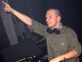 Avatar for DJ Грув