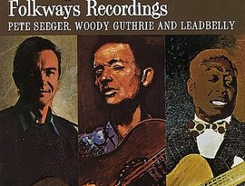 Woody Guthrie, Leadbelly, Pete Seeger 的头像