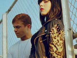 Аватар для Sleigh Bells