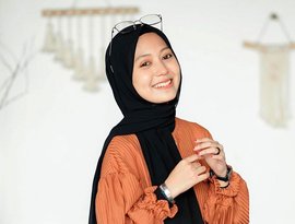 Avatar for Dewi Hajar