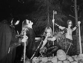 Artisti più ascoltati con tag black metal | Last.fm