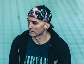 Что такое bass house. Смотреть фото Что такое bass house. Смотреть картинку Что такое bass house. Картинка про Что такое bass house. Фото Что такое bass house