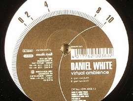 Daniel White 的头像