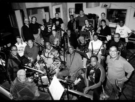 Avatar for George Gee And His Make Believe Ballroom Orchestra