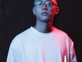 Sezairi 的头像