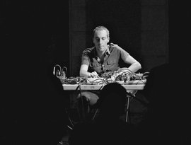 Oren Ambarchi のアバター