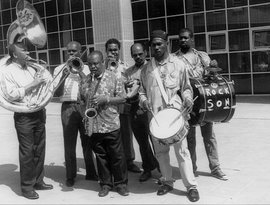 Avatar for Carlo Jones & the Surinam Kaseko Troubadours