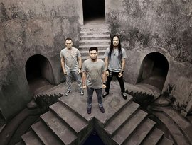 Andra And The Backbone 的头像