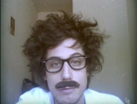 Moustache Machine için avatar