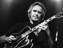 John McLaughlin için avatar