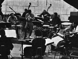 Globe Unity Orchestra 的头像