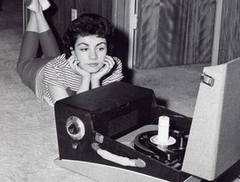 Annette Funicello 的头像
