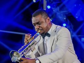 Nathaniel Bassey のアバター