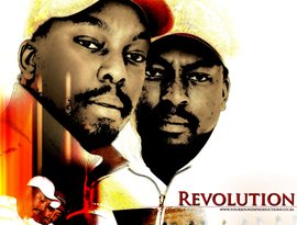 Revolution 的头像
