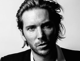 Troy Baker のアバター