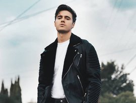 Anthony De La Torre 的头像