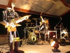 Compressorhead のアバター