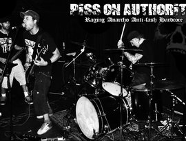 Piss on Authority のアバター