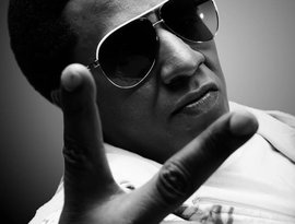 Tego Calderon 的头像