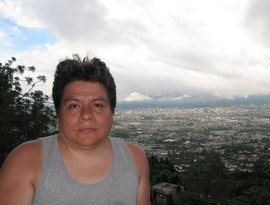 Alexander Alvarado 的头像