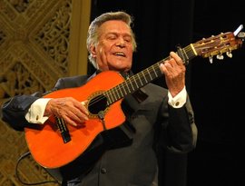 Chamín Correa 的头像
