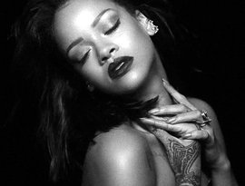 Rihanna 的头像