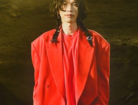 Maximum Decibels: Today's Rock Hits