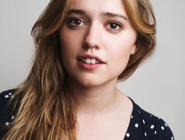 Aimee Lou Wood 的头像