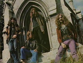 Maximum Decibels: Today's Rock Hits