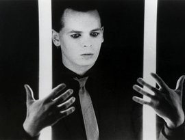 Gary Numan のアバター