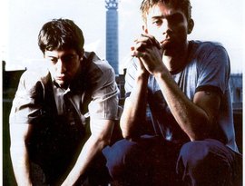 Avatar for Damon Albarn & Graham Coxon