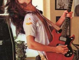 Pat Travers のアバター