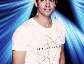 Adam Garcia için avatar