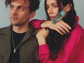 Chairlift 的头像