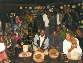 Zimbabwe Shona Mbira Music 的头像