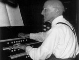 Harold Darke 的头像