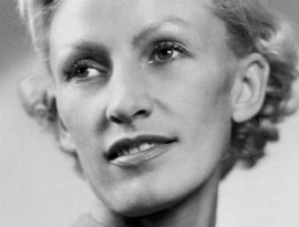 Что слушали в 1940. Смотреть фото Что слушали в 1940. Смотреть картинку Что слушали в 1940. Картинка про Что слушали в 1940. Фото Что слушали в 1940