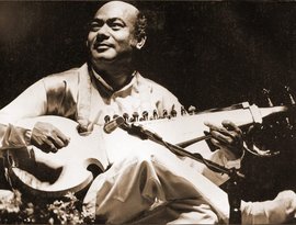 Avatar for আলী আকবর খাঁ