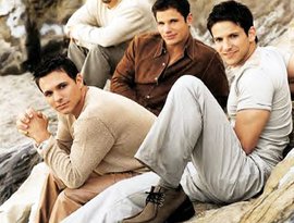 98 Degrees için avatar