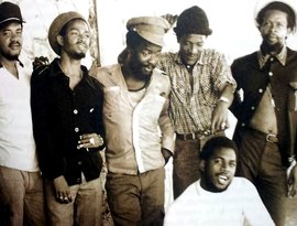 Awatar dla Roots Radics