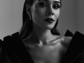 Avatar for Julia Sanina