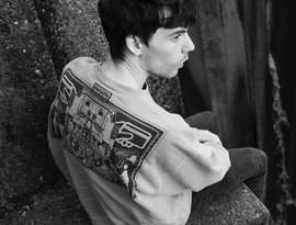 G Jones 的头像