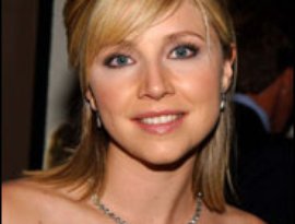 Sarah Chalke 的头像