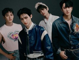 Bang Chan, Changbin, Felix, Seungmin 的头像