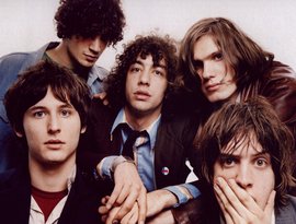 The Strokes 的头像