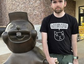 Raccoon Tour 的头像