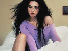 Charli xcx 的头像