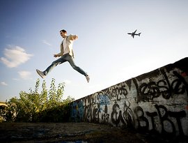 Andrew Bayer için avatar