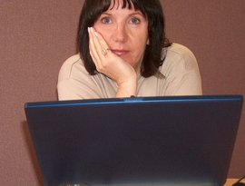 Karen Traviss 的头像